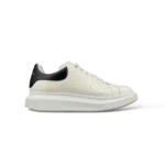 Baskets Alexander McQueen Oversize Blanc et Noir – Taille 39