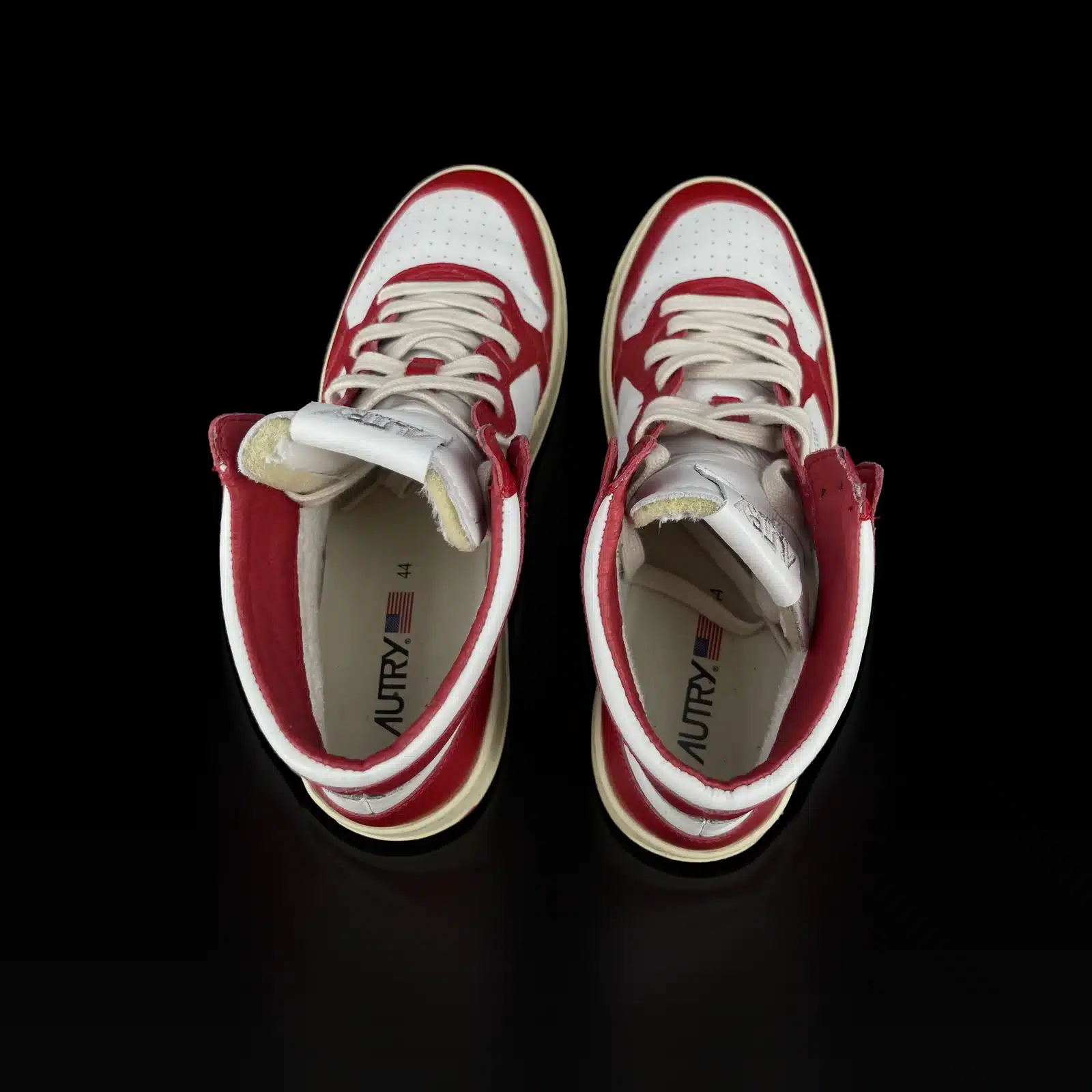 Autry Medalist Mid sneakers from above, size 44 insoles