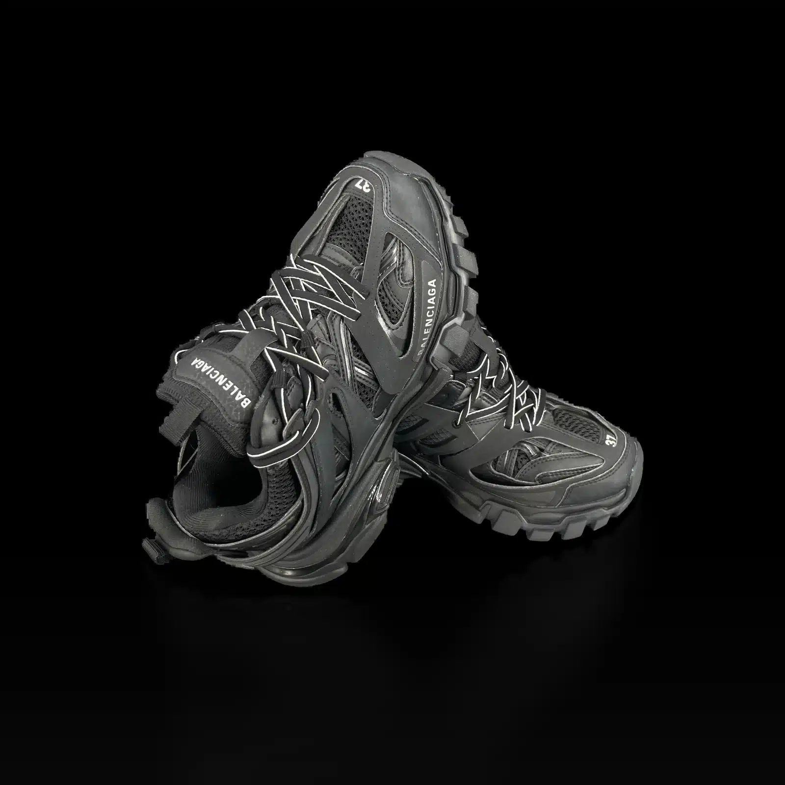 Paire de baskets Balenciaga Track noires croisées, lacets à liseré blanc