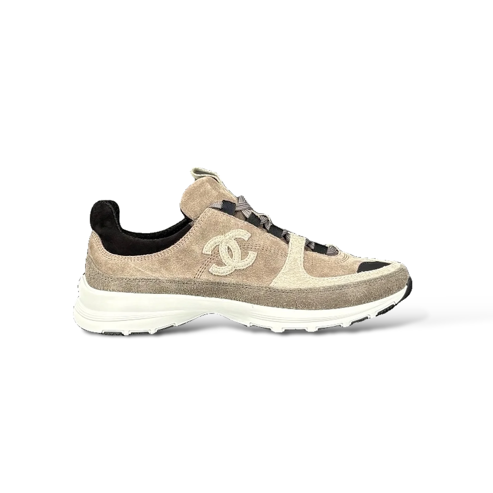 Baskets Chanel Runner Daim Taupe et Beige – Taille 37