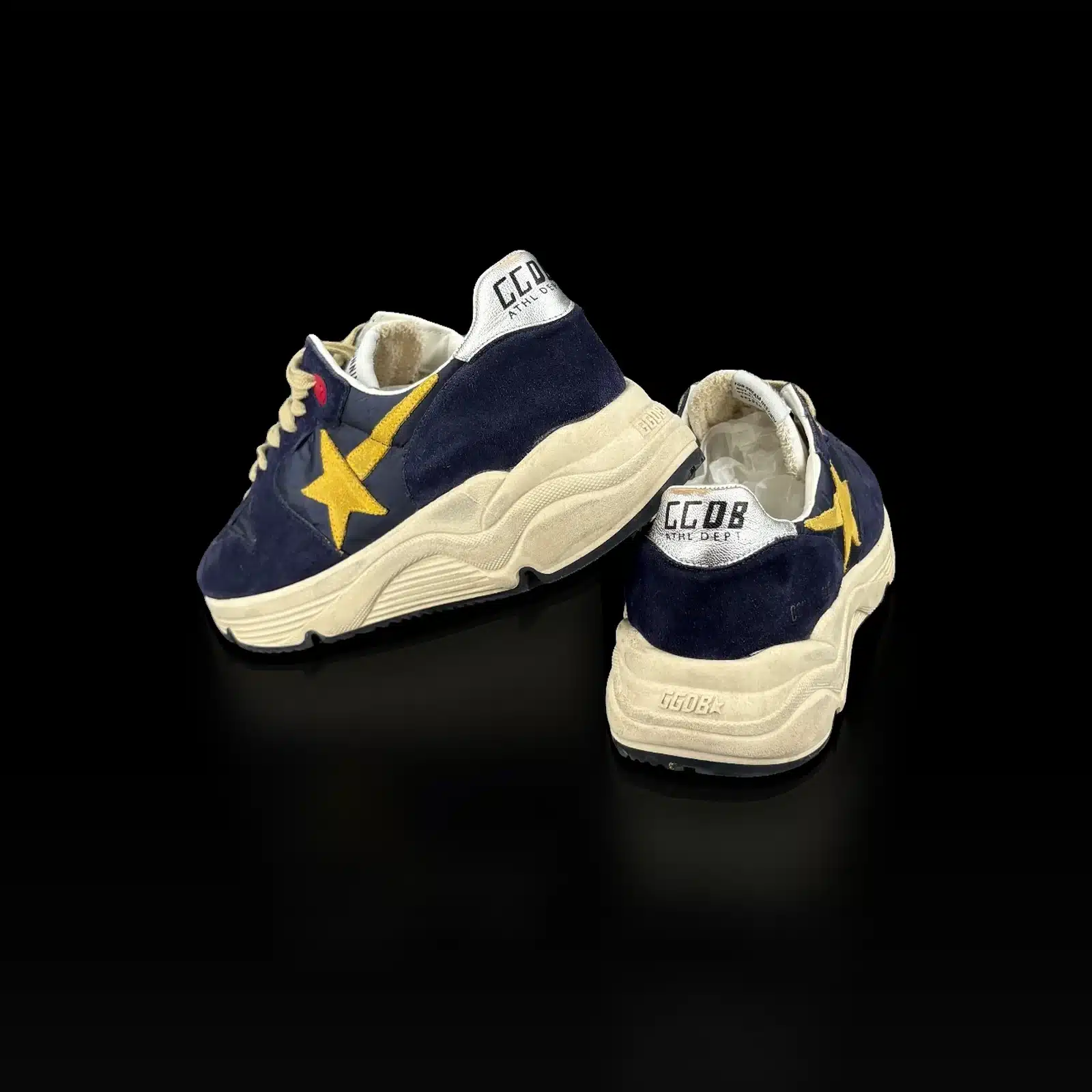 Talons des baskets Golden Goose Running Sole avec contrefort argent GGDB ATHL DEPT