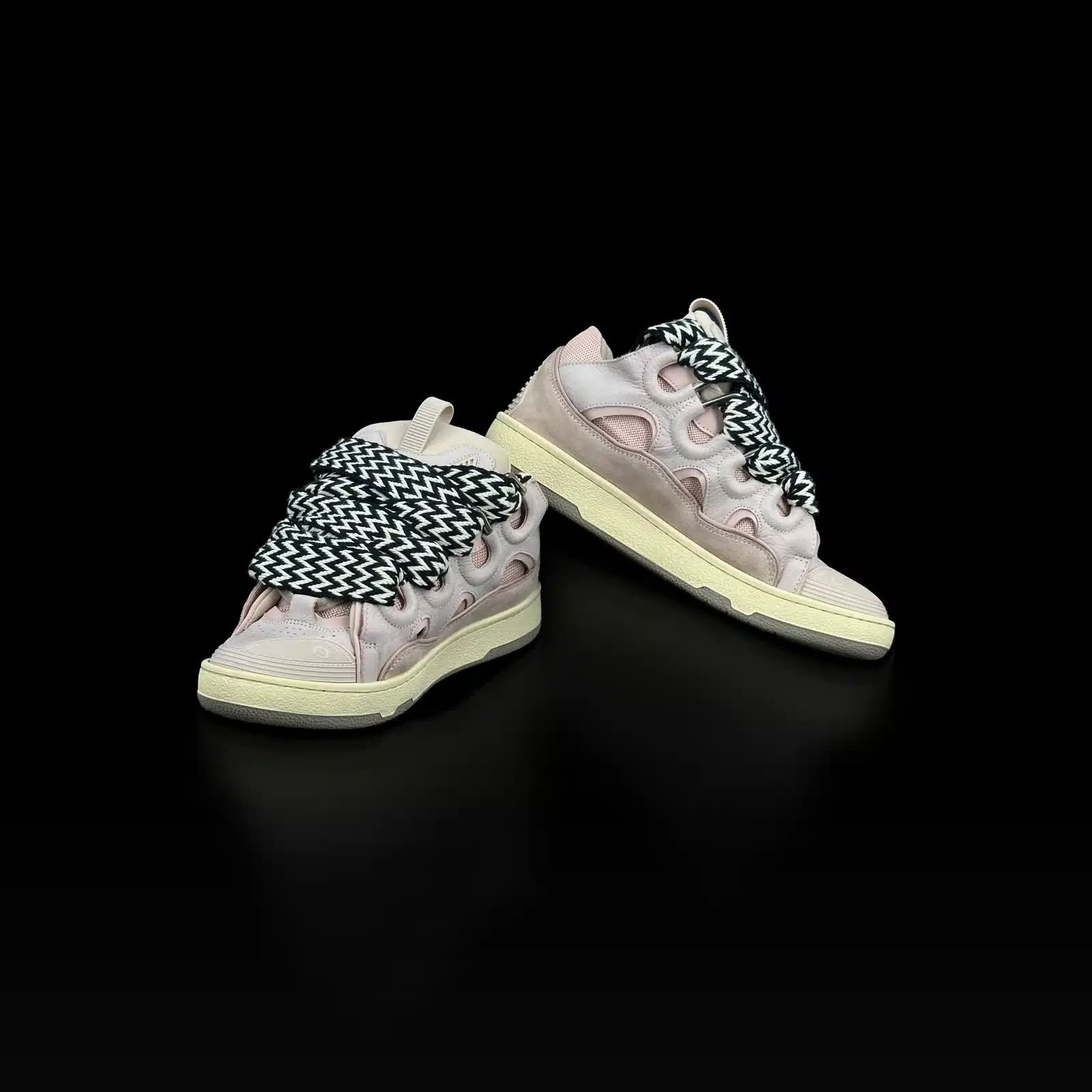 Lanvin Curb Sneakers Pale Pink – Size 40 – 3
