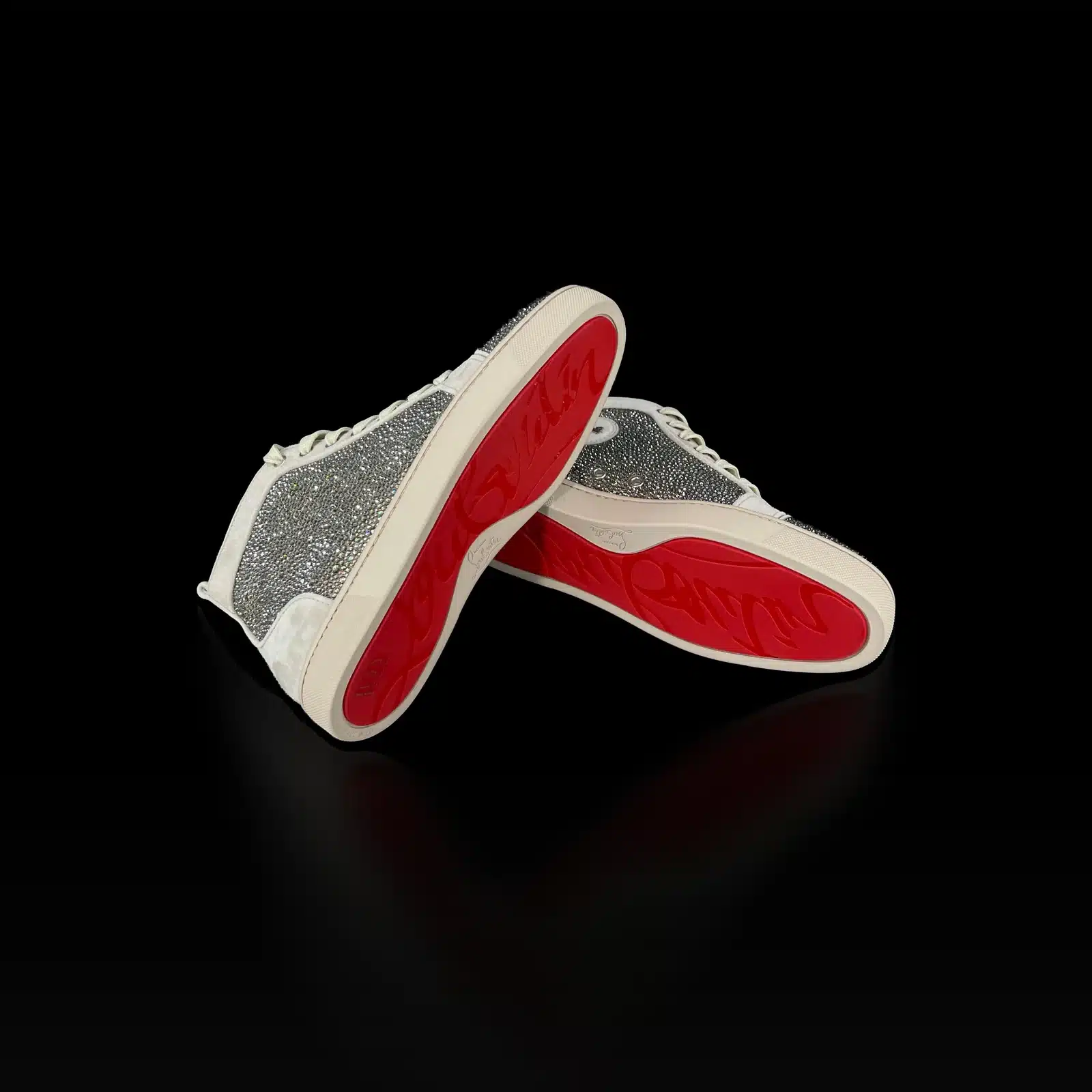 Semelles rouges des baskets Christian Louboutin Louis strass