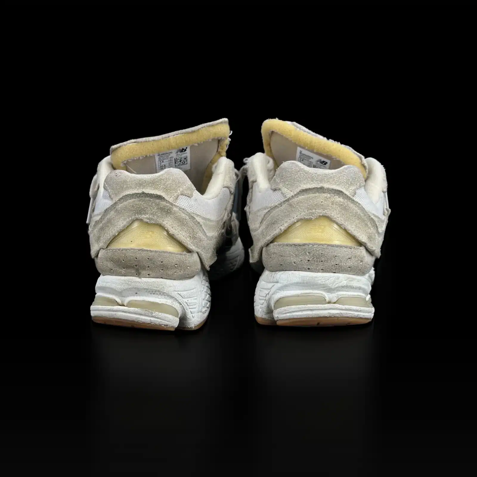 New Balance 2002R Protection Pack Sneakers Beige – Size 40.5 – 5