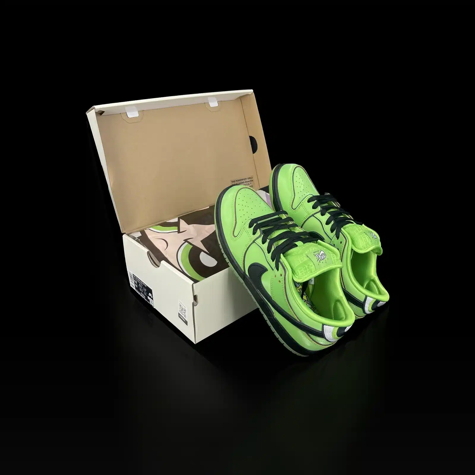 Nike SB Dunk Low Buttercup avec sa boîte d'origine The Powerpuff Girls