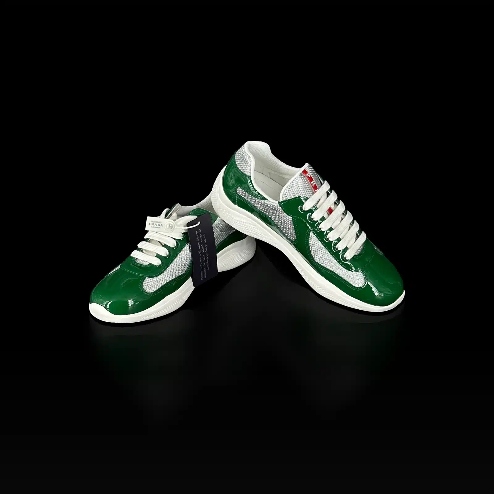 Paire de baskets Prada America's Cup vert et argent, vue latérale