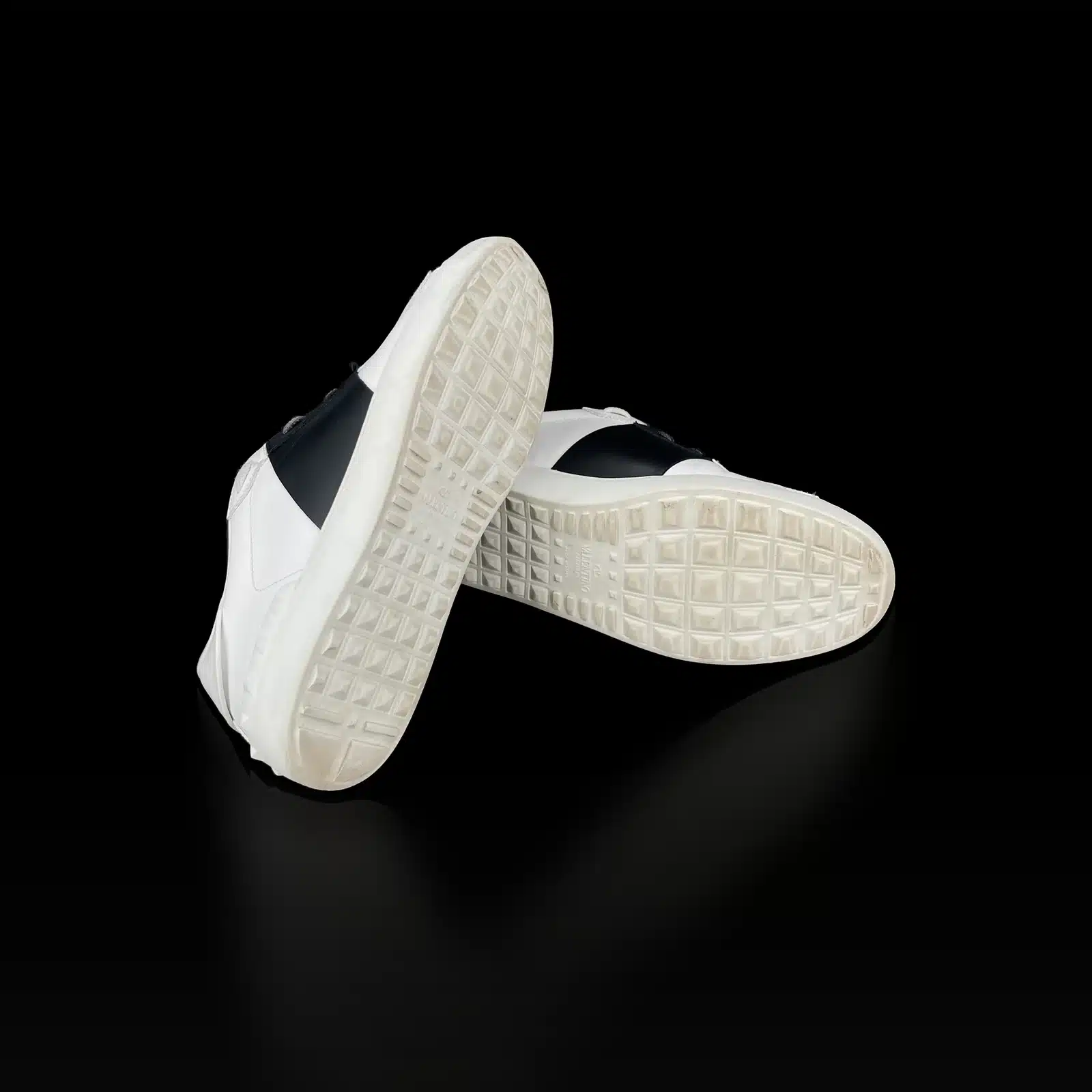 Baskets Valentino Garavani Open Blanc et Noir – Taille 41