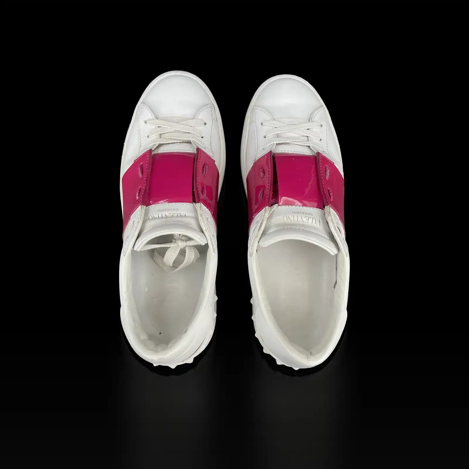 Baskets Valentino Open vues de dessus, lacets blancs et logo Valentino