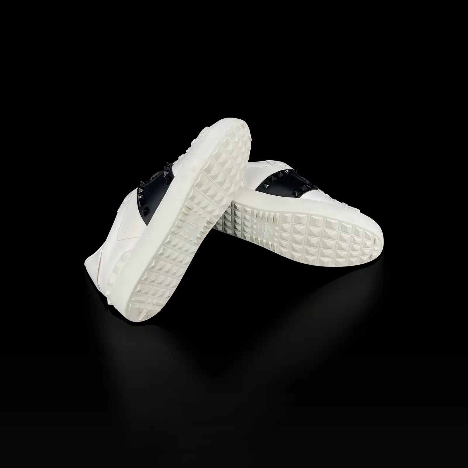 Baskets Valentino Rockstud Untitled Blanc et Noir – Taille 36.5