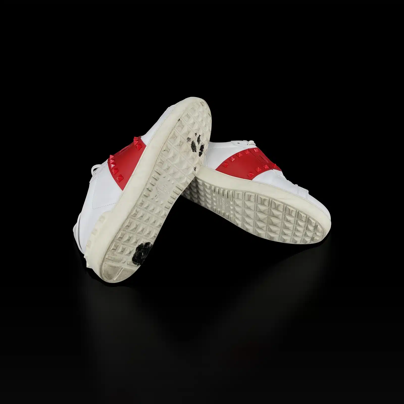 Semelles blanches à motif Rockstud des baskets Valentino Untitled