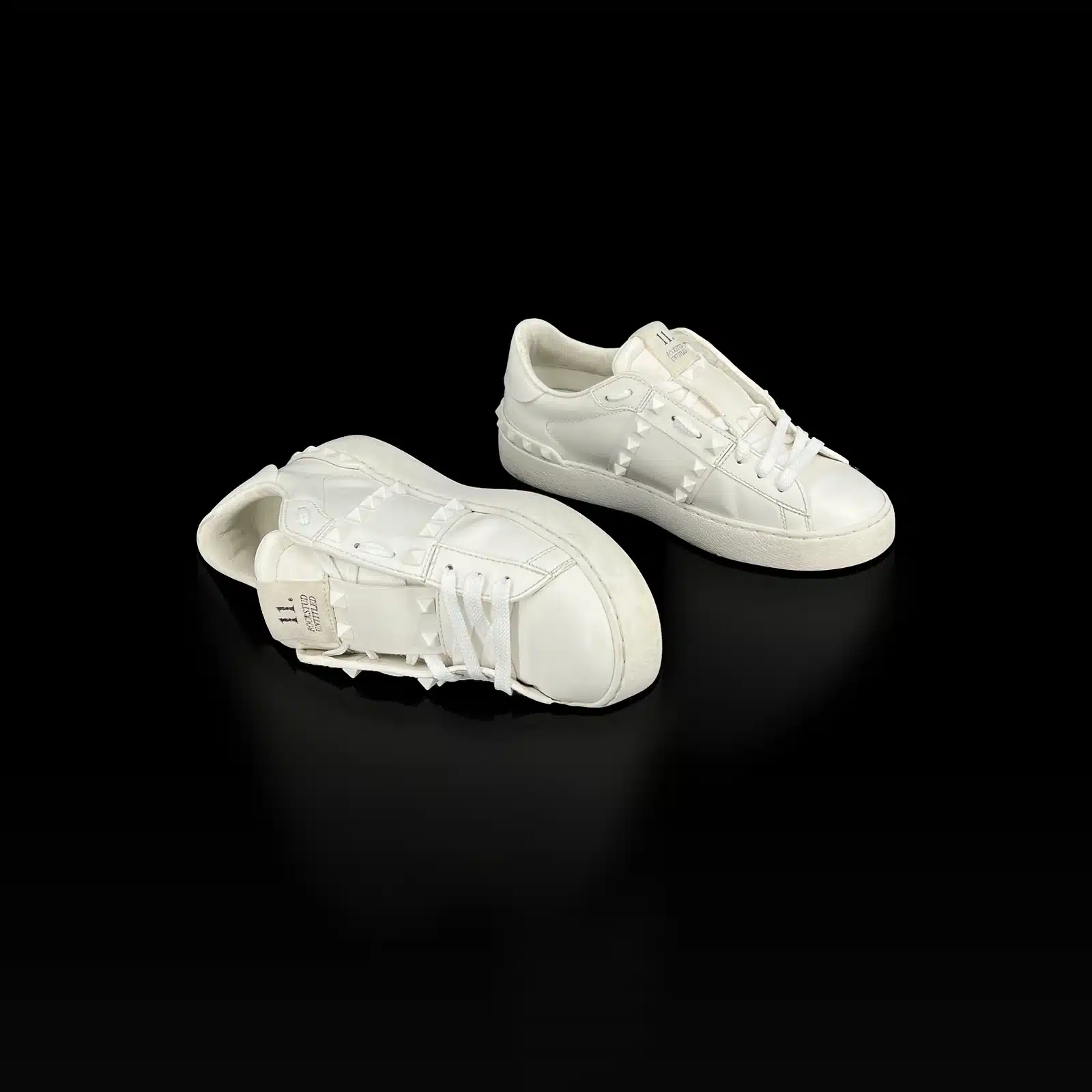 Baskets Valentino Rockstud Untitled blanches, clous ton sur ton, vue de dessus