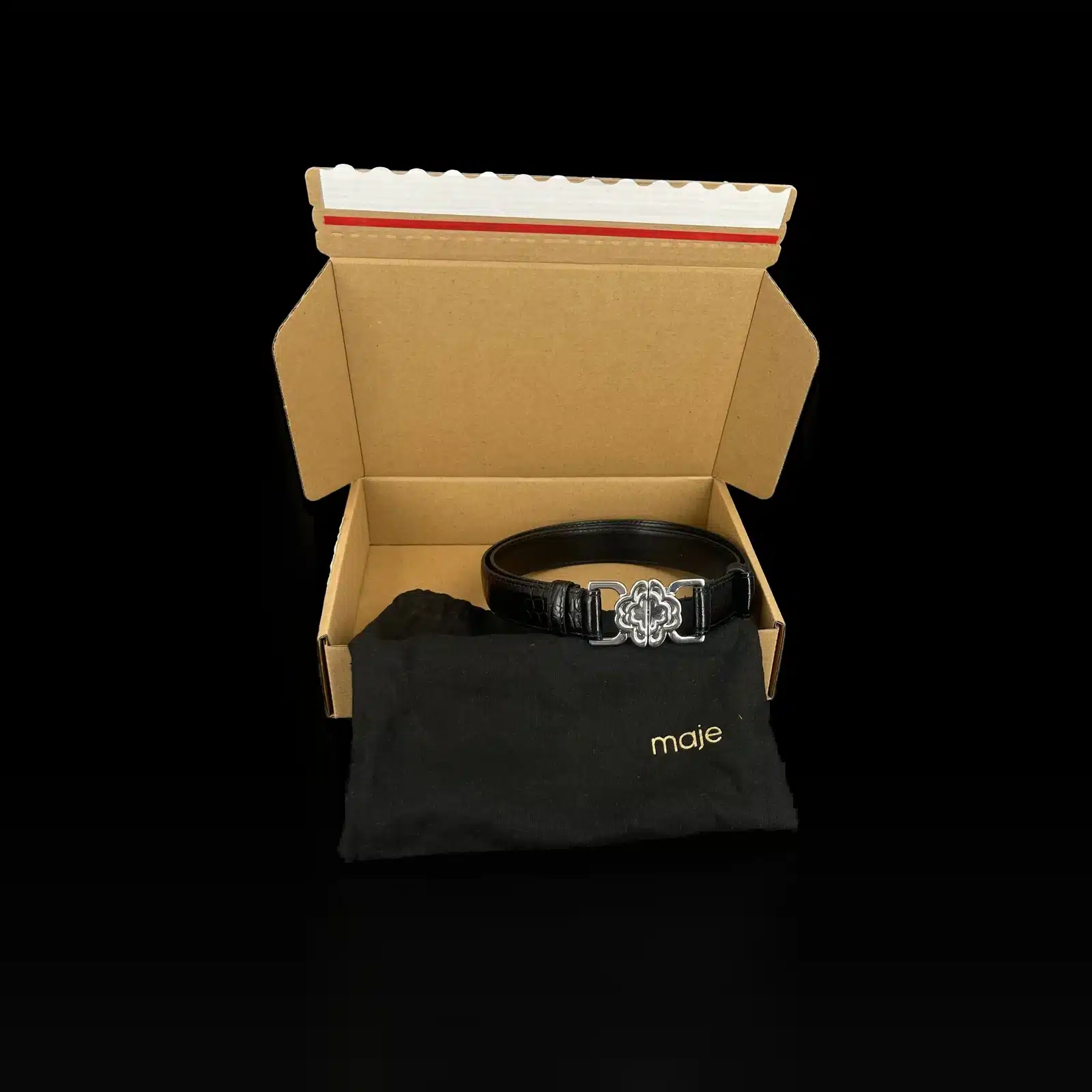 Ceinture Maje noire boucle trèfle avec sa pochette Maje
