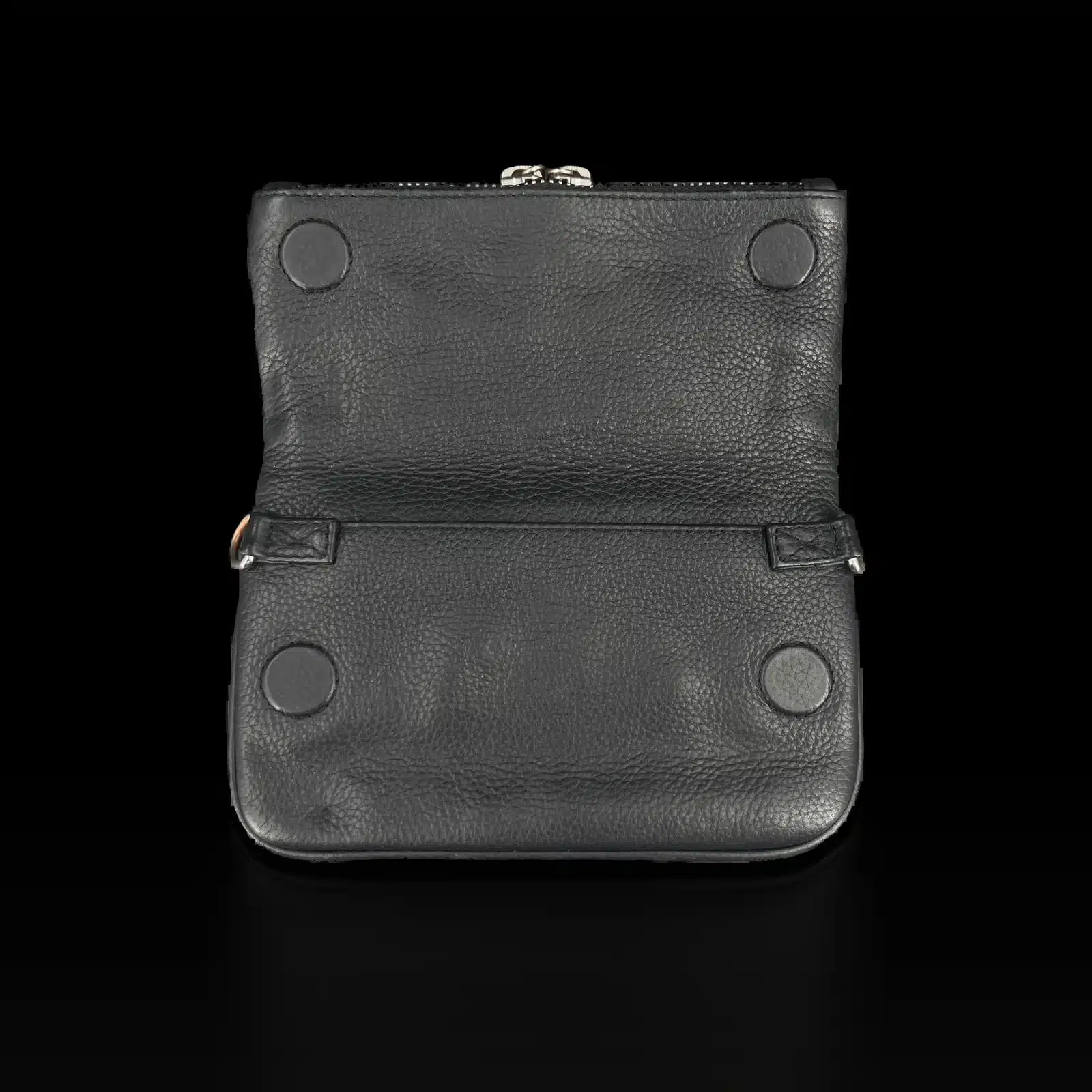 Pochette Zadig et Voltaire Rock Nano dépliée, aimants et attaches de chaîne