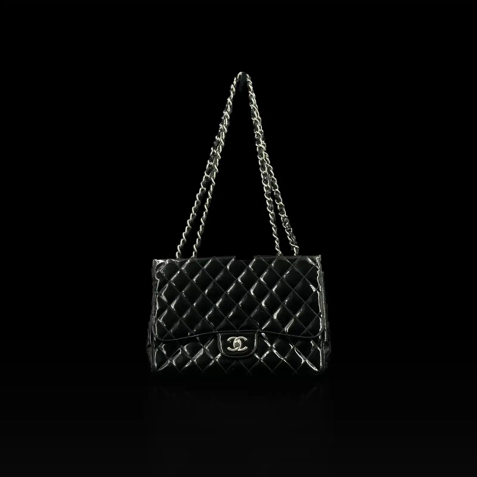 Chanel Timeless Bag in Black Patent Leather – Medium