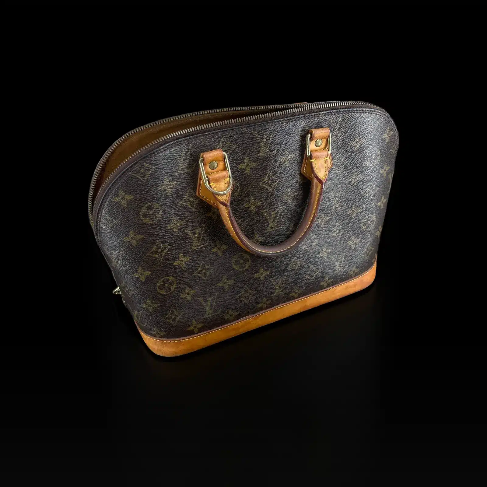 Louis Vuitton Alma MM Bag in Monogram Canvas – 4