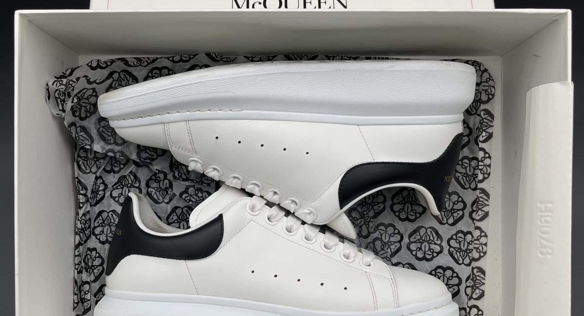 4468 Alexander Mcqueen 39
