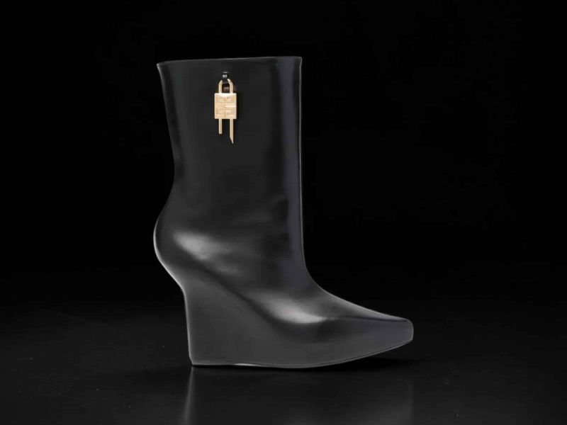bottines givenchy 4g noires compensees 2 2a79ccbb