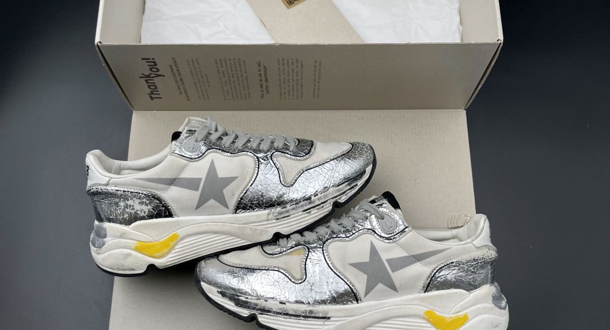 3155 Golden Goose 37