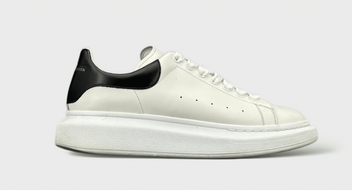 10074 Alexander Mcqueen Oversize Blanc/Noir 42