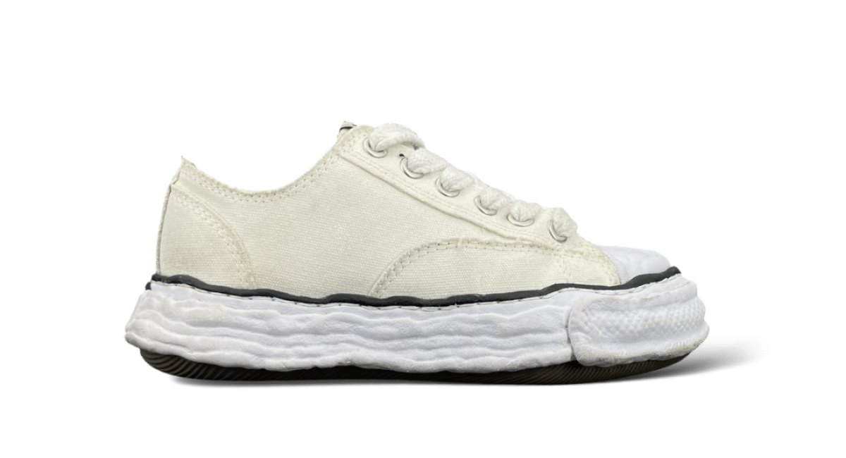 Maison Mihara Yasuhiro Peterson Blanc 36