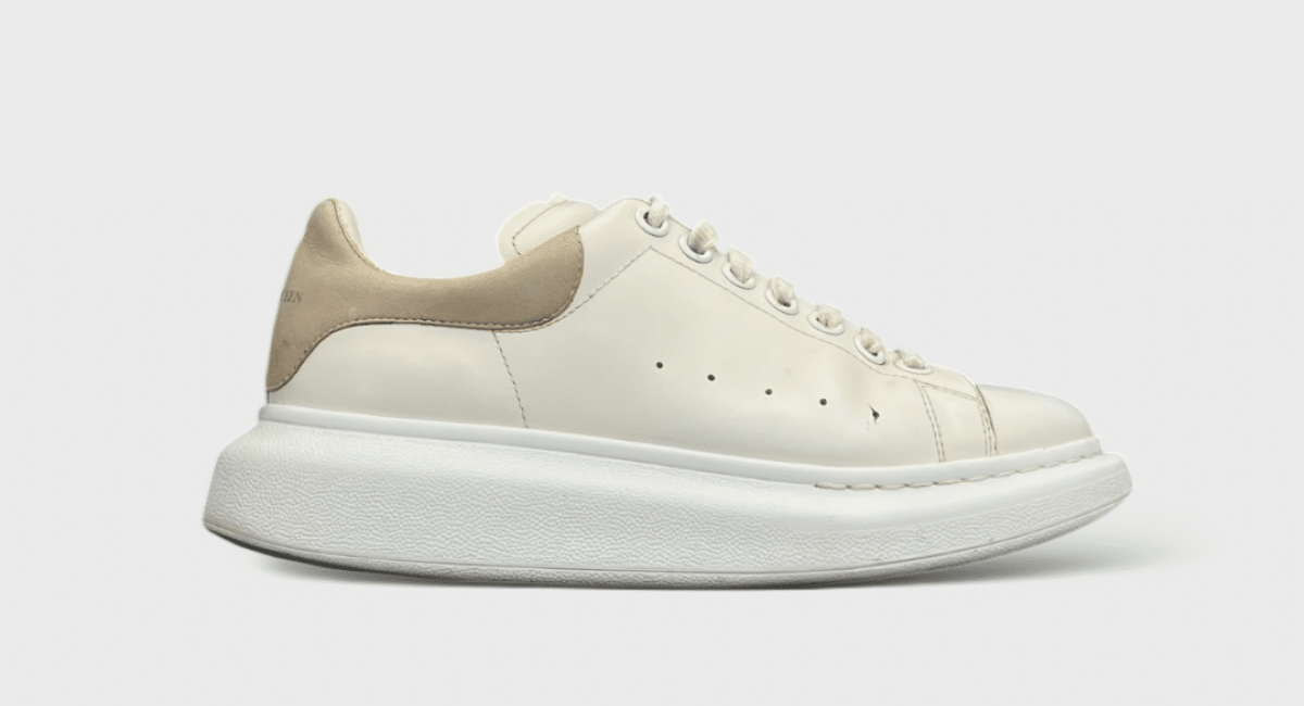 0000000564 Alexander Mcqueen Oversize Blanc/Beige 38