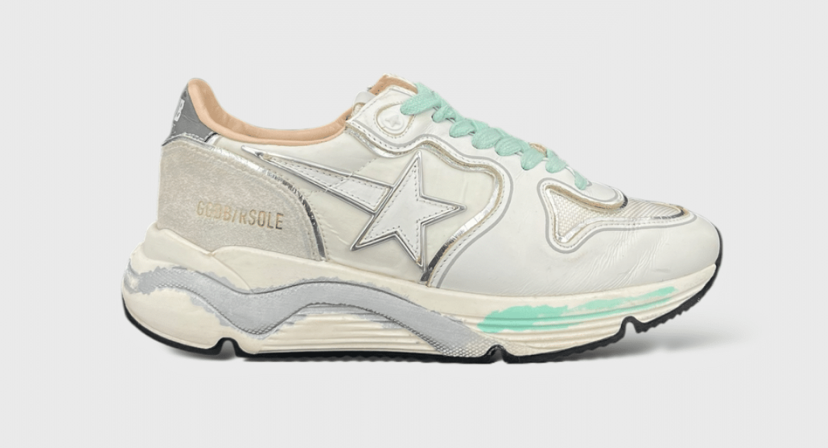 golden goose running blanc/argent 35