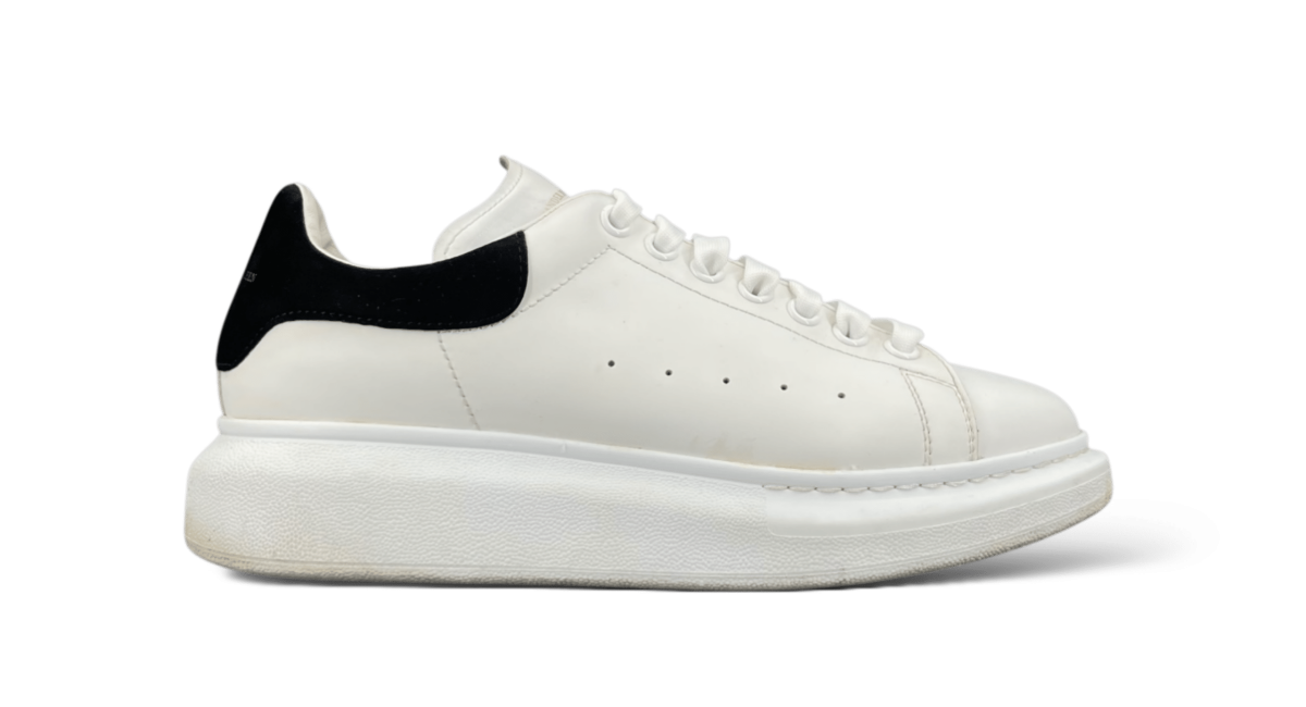 Alexander Mcqueen Oversize / Blanc / Noir / 41